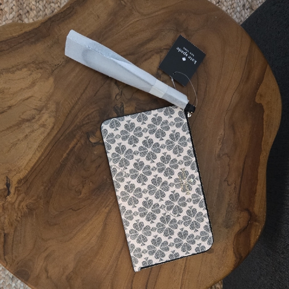 Kate Spade Black and White Floral Wristlet